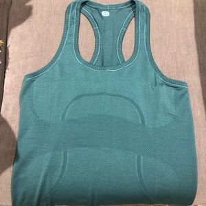 Lululemon swiftly tech tank top size 8